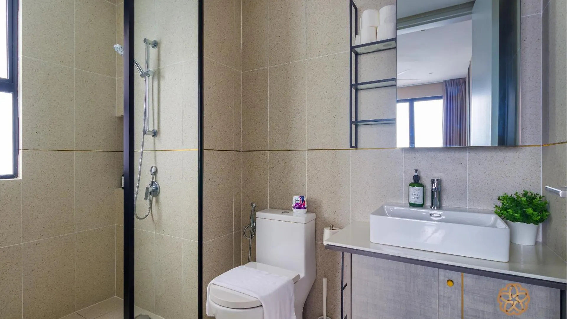 Millerz Square Signature Suites, Куала-Лумпур 0*,